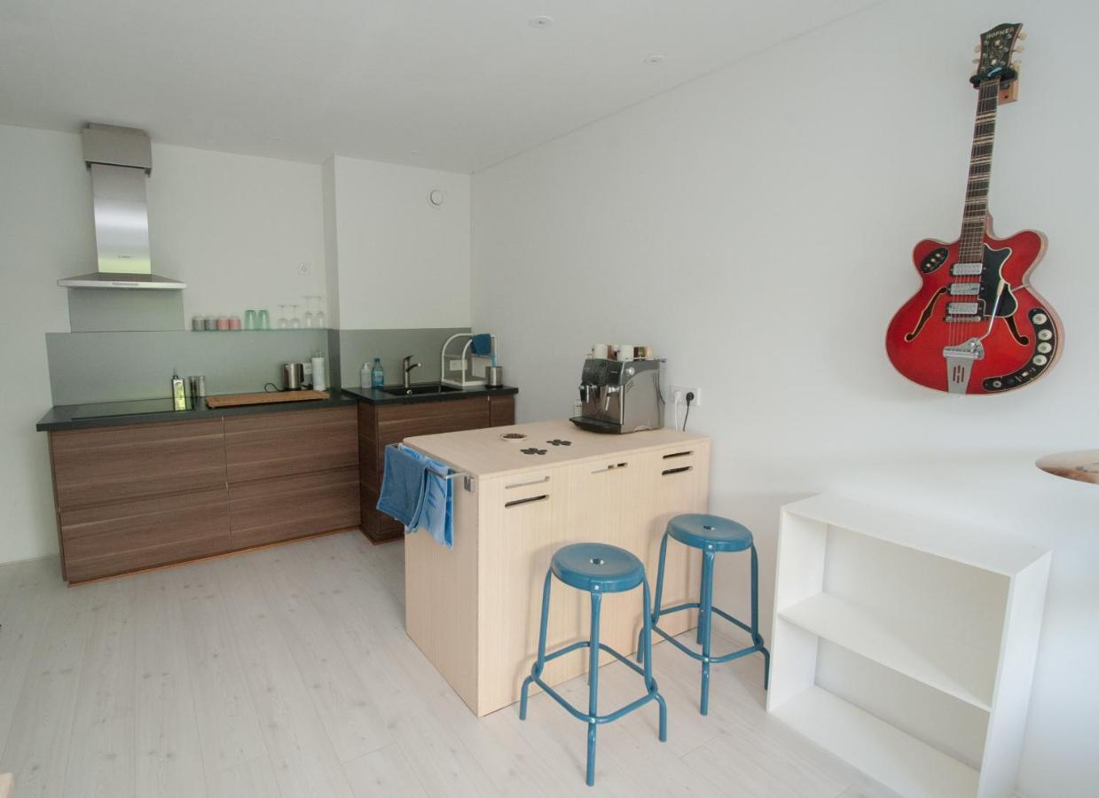 Bed and Breakfast M&M Bed&Bubbles Amsterdam Exterior foto